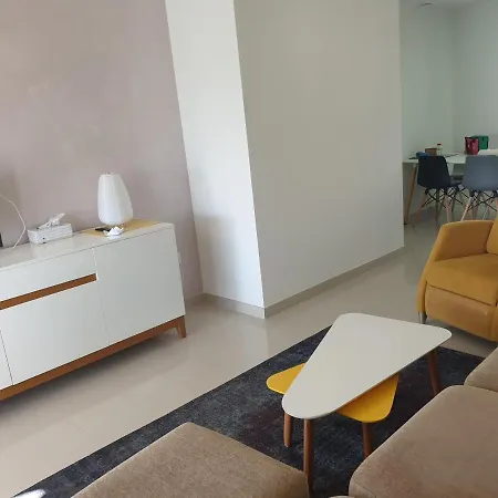Apartment El Mirador Amelie: Beachside With Pool In Torrevieja